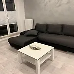 3-room Penthouse Cityview With Terrace W12+w13 Bükreş