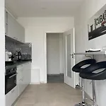 3-room Penthouse Cityview With Terrace W12+w13 *