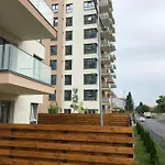 3-room Penthouse Cityview With Terrace W12+w13 * Bükreş
