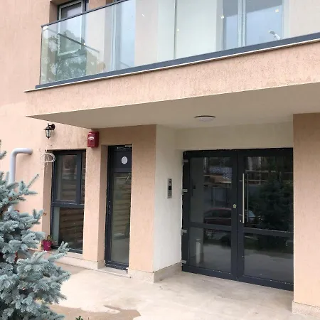 3-room Penthouse Cityview With Terrace W12+w13 * Bükreş