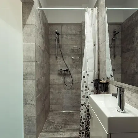 3-room Penthouse Cityview With Terrace W12+w13 Διαμέρισμα *